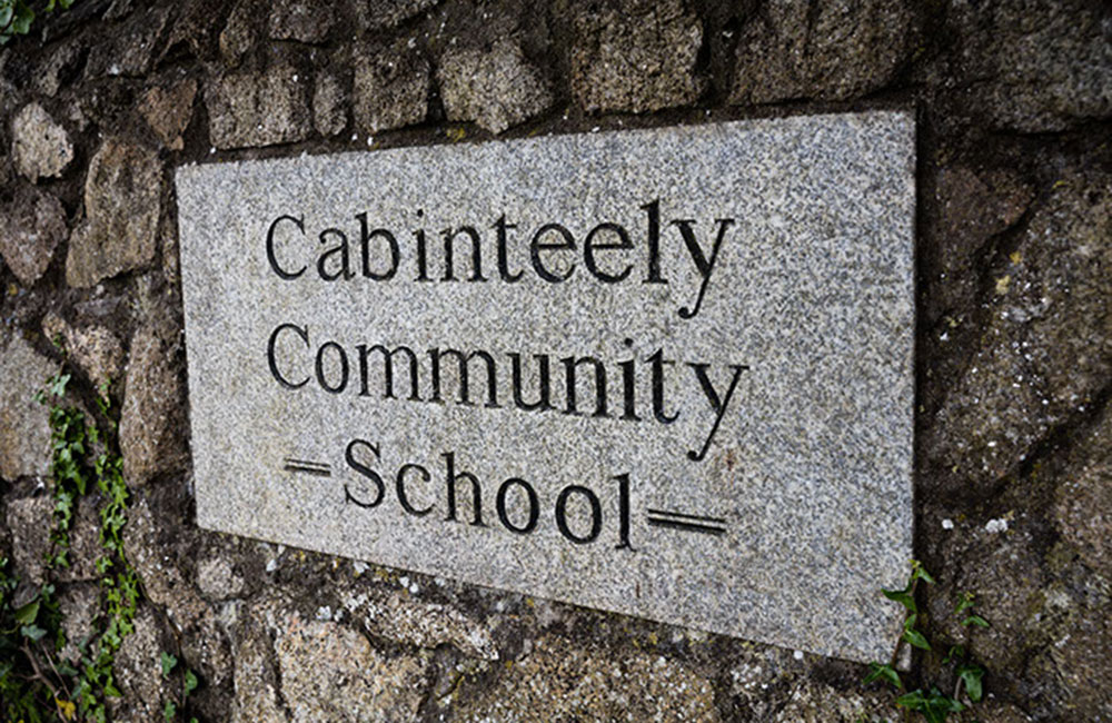 Colegio público en Irlanda "Cabinteely Community School"
