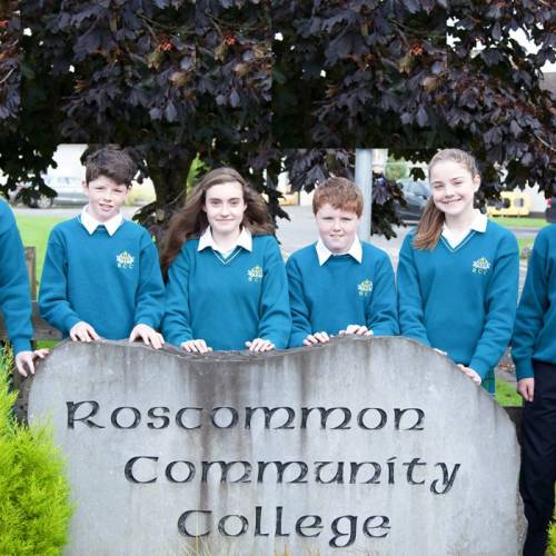 Colegio público en Irlanda "Roscommon Community College"