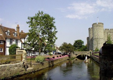 Cursos para familias en Canterbury