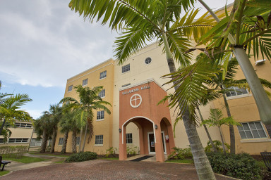 Curso de verano n Universidades Americanas en Residencia