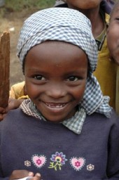 Sonriendo en Kenia