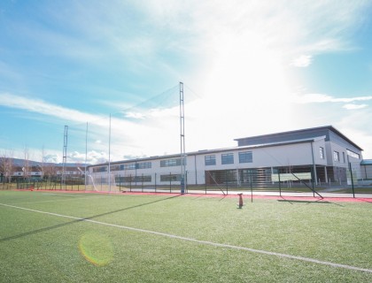 Colegio público en Irlanda "Ballinteer Community School"