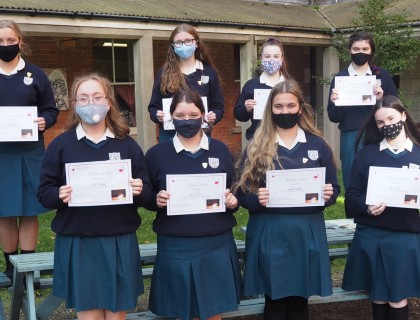 Colegio público en Irlanda "Cabinteely Community School"