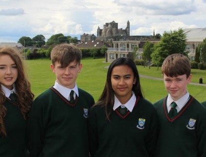 Colegio público en Irlanda "Cashel Community college"