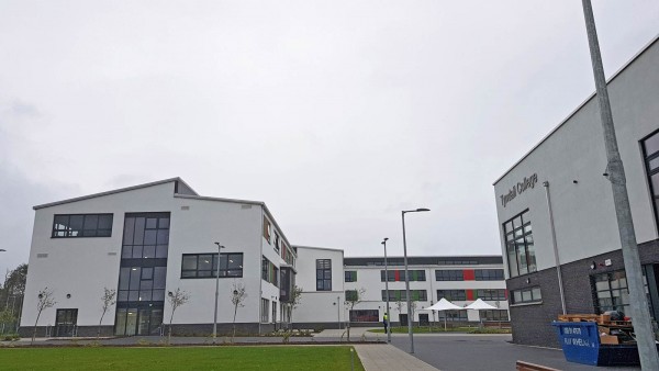 Colegio público en Irlanda "Tyndall College"