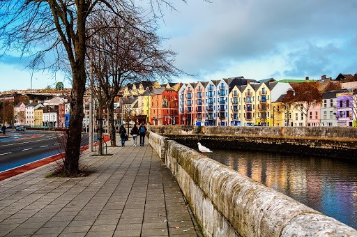 Estudia en Cork por largo tiempo